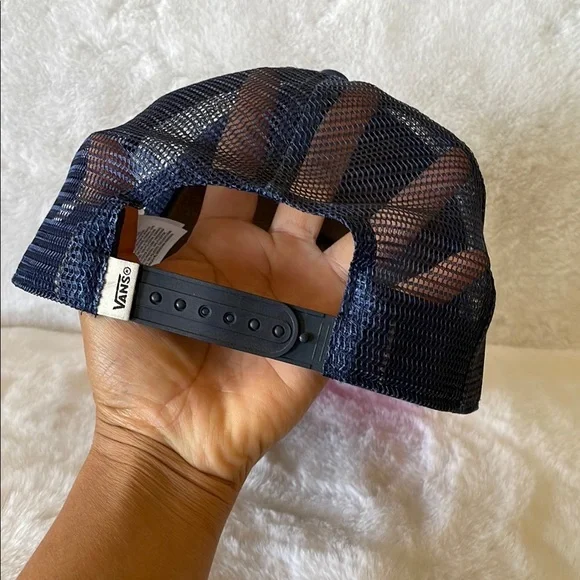 Vans Off The Wall Trucker Hat - Picture 5 of 8